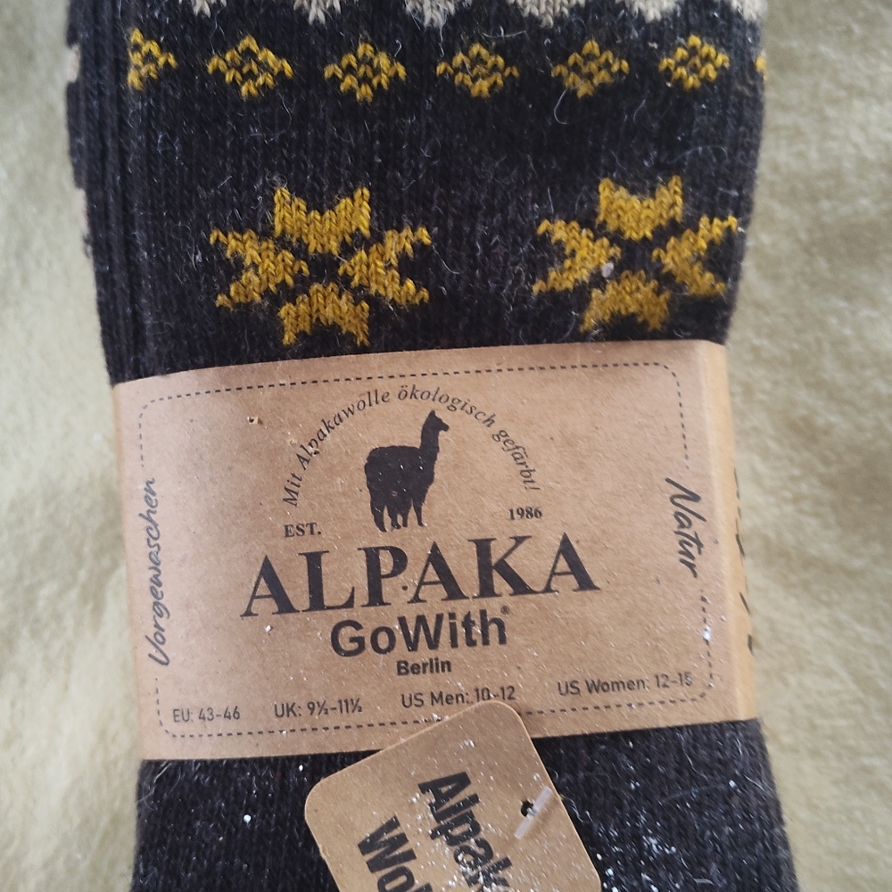 Alpaka socks   alternative men or women